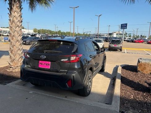 Used 2024 Subaru Crosstrek 2.0i Premium AWD/4WD image 17