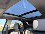 Used 2018 Chevrolet Equinox Premier image 3