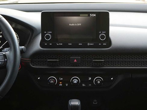 Used 2024 Honda HR-V Sport image 19