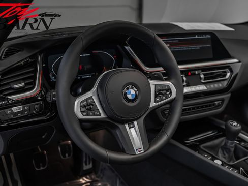 Used 2025 BMW Z4 M40i w/ Edition image 34