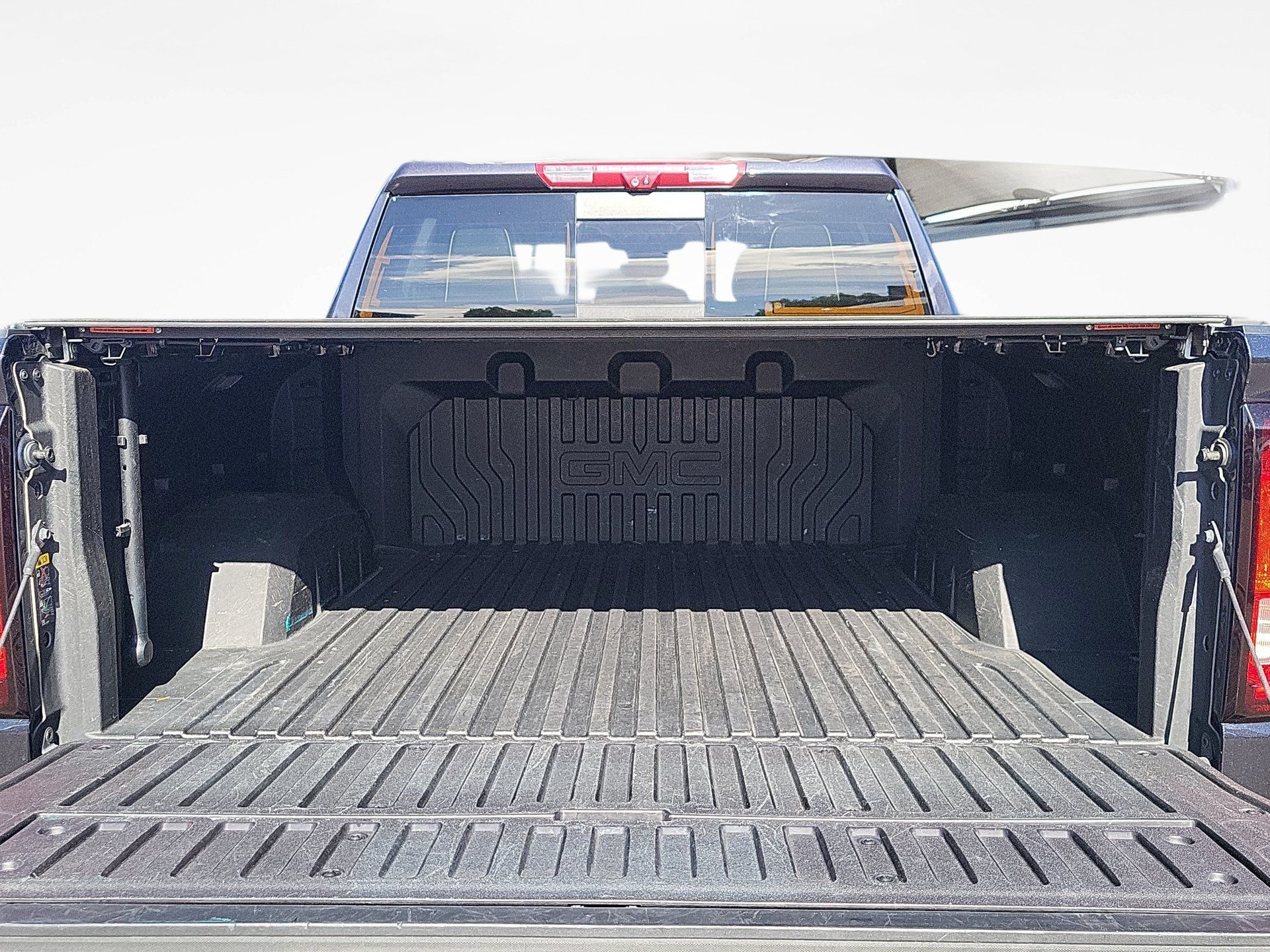 Certified 2024 GMC Sierra 1500 Denali Ultimate AWD/4WD image 19