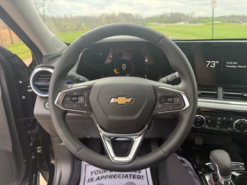 New 2026 Chevrolet Trax LT image 28