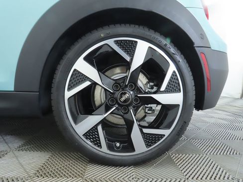 New 2026 MINI Cooper S image 38