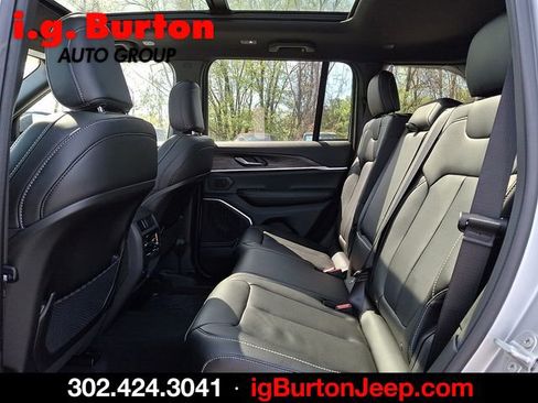 New 2026 Jeep Grand Cherokee Limited image 6