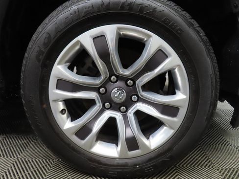 Used 2024 RAM 1500 Limited image 8