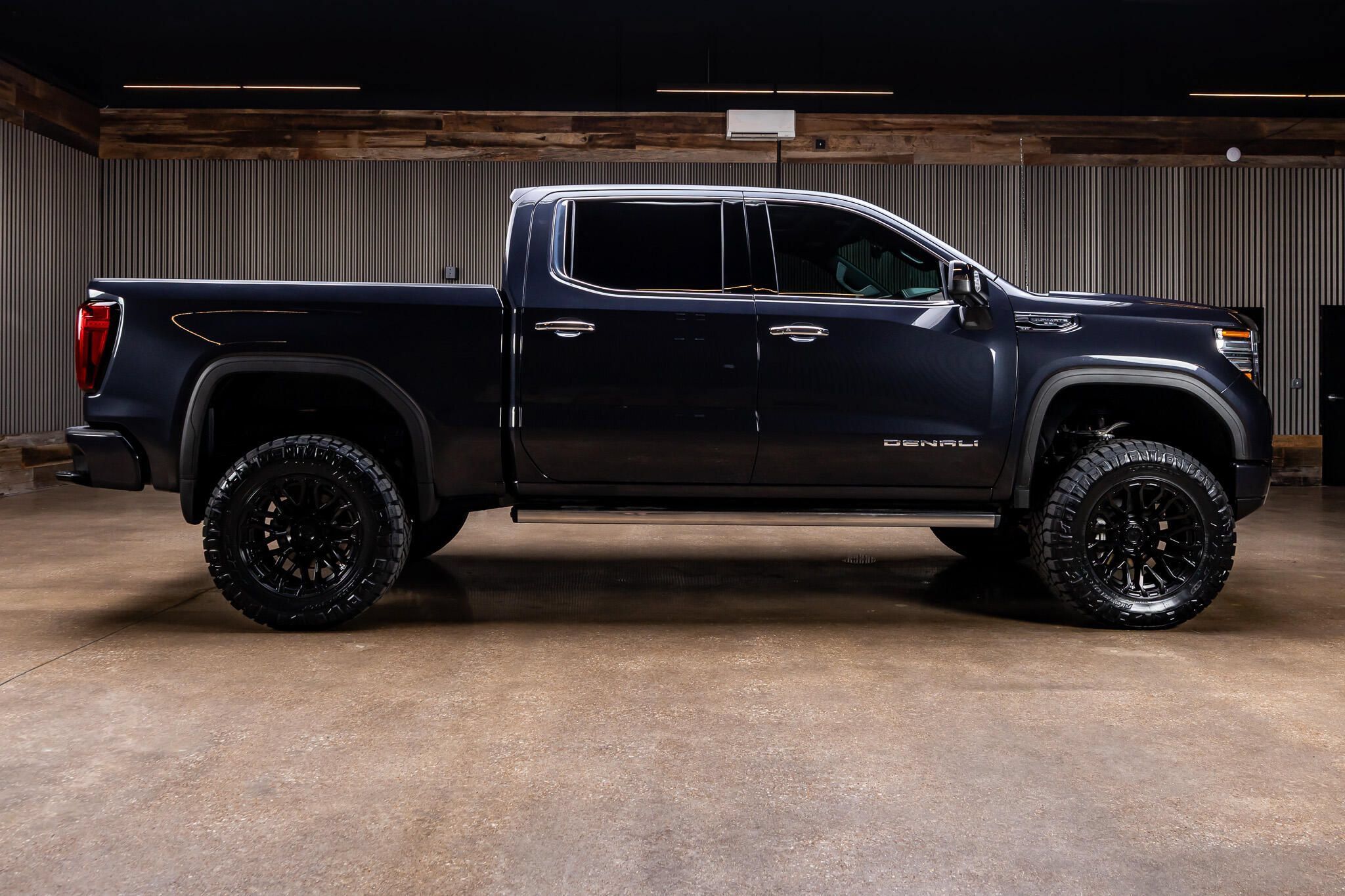Used 2026 GMC Sierra 1500 Denali Ultimate AWD/4WD image 11