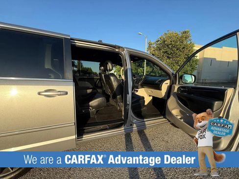 Used 2017 Dodge Grand Caravan SXT FWD image 21