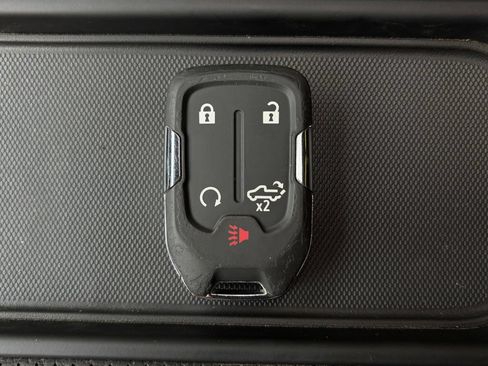 Used 2022 GMC Sierra 1500 Denali w/ Driver Alert Package II AWD/4WD image 34