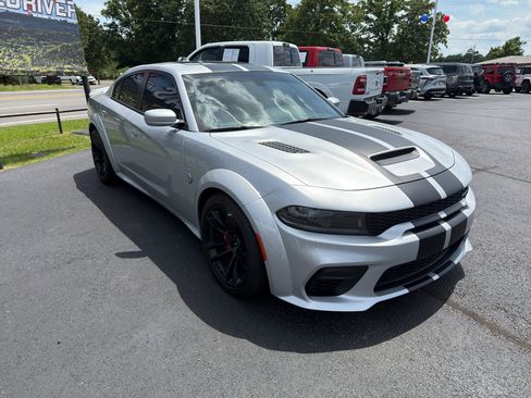 Used 2022 Dodge Charger SRT Hellcat w/ Alcantara Interior Package RWD image 3