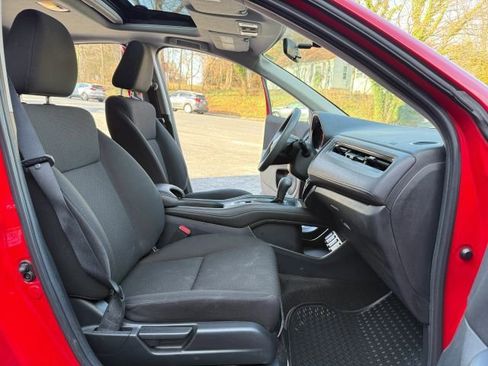 Used 2016 Honda HR-V EX image 19