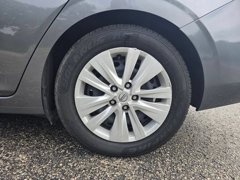 Used 2024 Nissan Sentra S FWD image 23