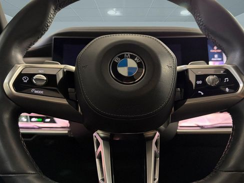 Certified 2023 BMW 760i xDrive w/ Executive Package AWD/4WD image 17
