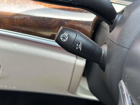 Used 2022 Mercedes-Benz E 350 4MATIC Sedan image 20