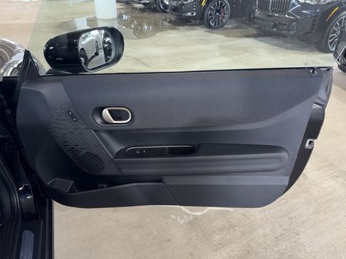 Used 2025 MINI Cooper S FWD image 9