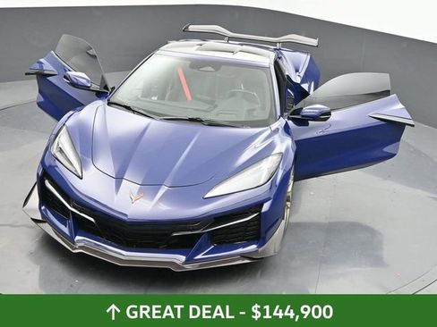 Used 2025 Chevrolet Corvette Z06 w/ Z07 Performance Package image 61