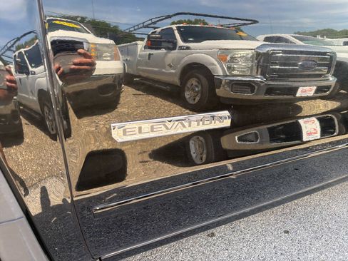 Used 2019 GMC Sierra 1500 Limited w/ Elevation Edition AWD/4WD image 6