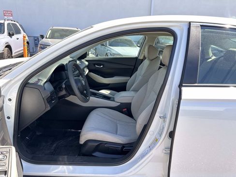 Used 2025 Honda Accord LX image 20