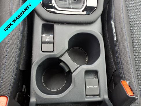 Certified 2025 Subaru Forester Premium AWD/4WD image 16