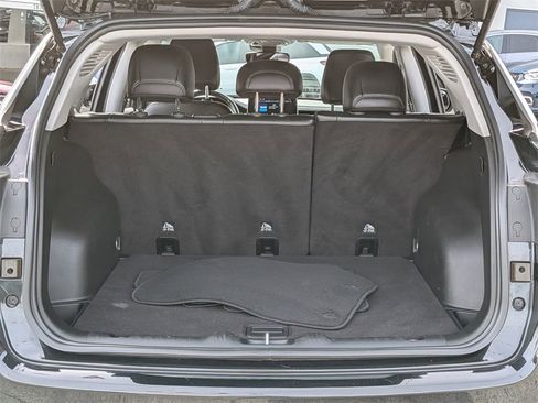 Used 2022 Jeep Compass Limited image 8