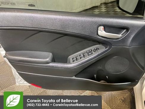 Used 2018 Kia Forte LX image 10