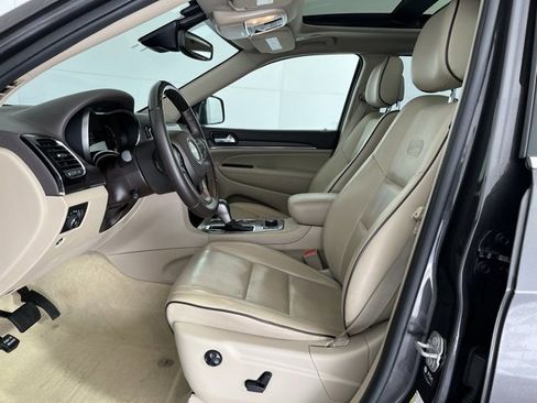 Used 2021 Jeep Grand Cherokee Overland image 11