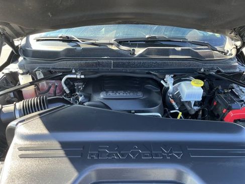 Used 2019 RAM 2500 Tradesman image 19