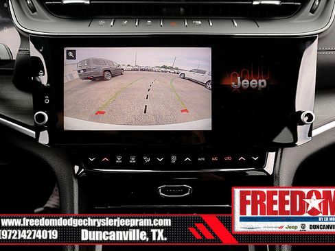 New 2026 Jeep Grand Cherokee L Limited w/ Limited Altitude Package AWD/4WD image 21