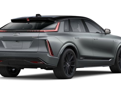 New 2026 Cadillac Lyriq V w/ LPO, Floor Liner Package AWD/4WD image 29