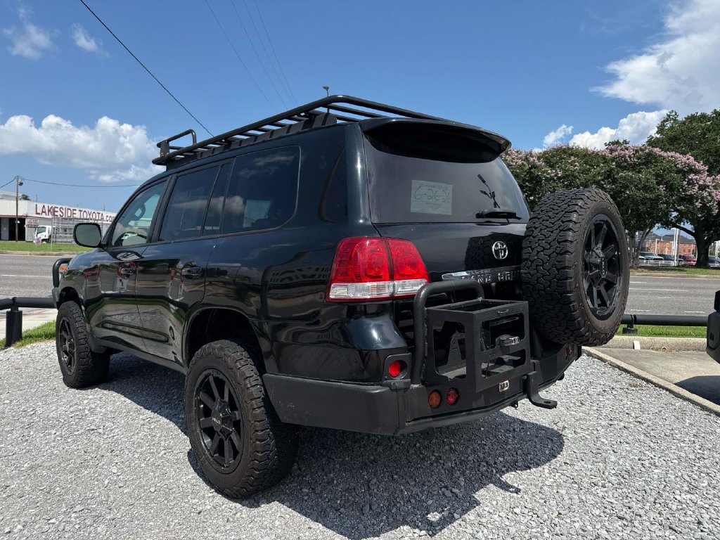 Used 2011 Toyota Land Cruiser w/ Upgrade Pkg AWD/4WD image 5