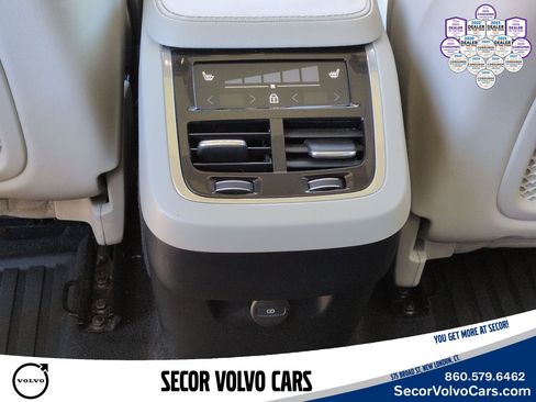 Used 2023 Volvo XC90 B6 Plus w/ Protection Package Premier image 11