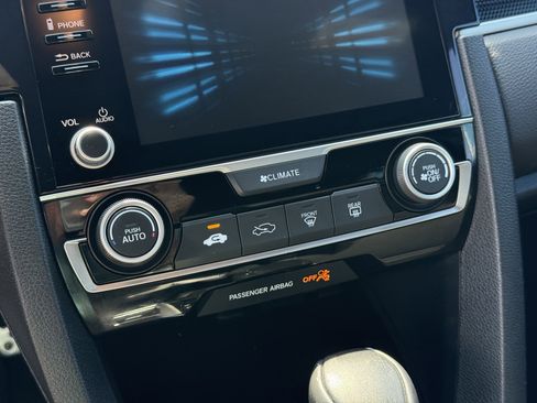 Used 2020 Honda Civic Sport image 22