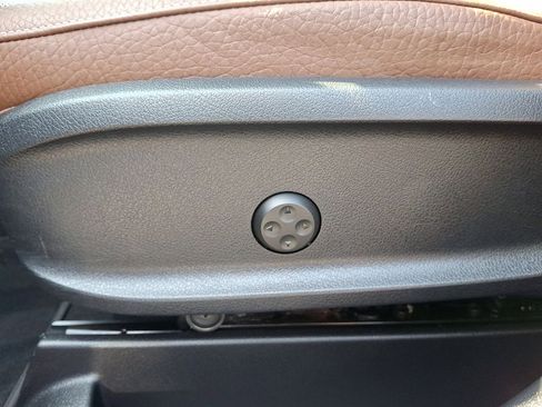 Used 2022 Mercedes-Benz GLB 35 AMG 4MATIC image 18