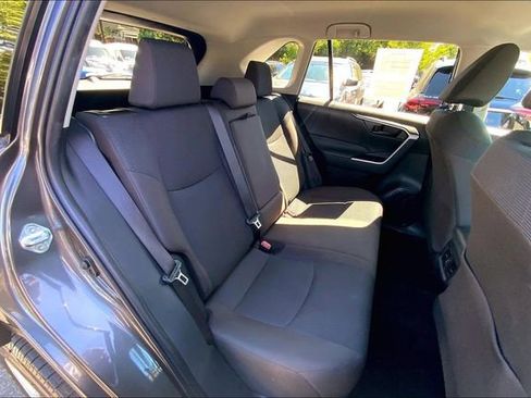 Used 2024 Toyota RAV4 LE AWD/4WD image 15