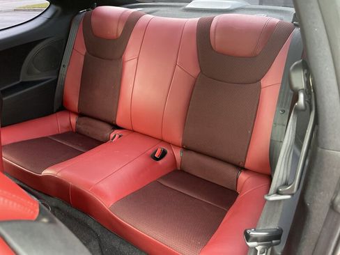 Used 2013 Hyundai Genesis 2.0T image 24