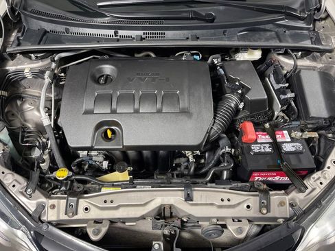 Used 2014 Toyota Corolla L image 9