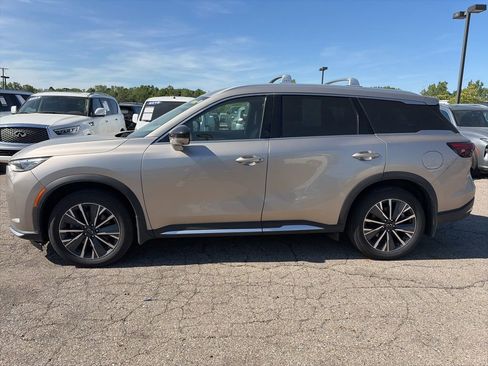 Used 2026 INFINITI QX60 Luxe w/ Cargo Package AWD/4WD image 8