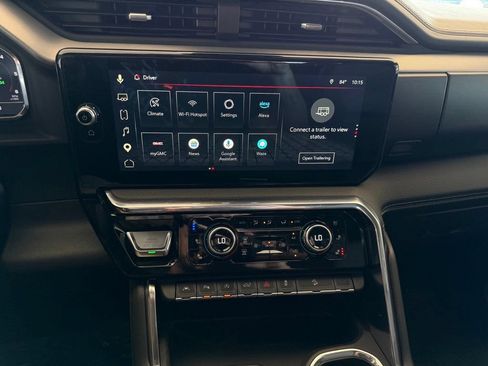 Used 2025 GMC Sierra 1500 Denali w/ Denali Reserve Package AWD/4WD image 24