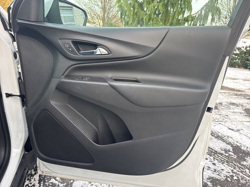 Certified 2021 Chevrolet Equinox LT image 43