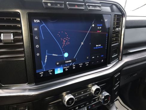 Used 2023 Ford F450 Lariat w/ FX4 Off-Road Package image 16