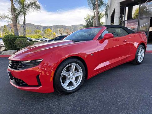 Used 2020 Chevrolet Camaro LT RWD image 20