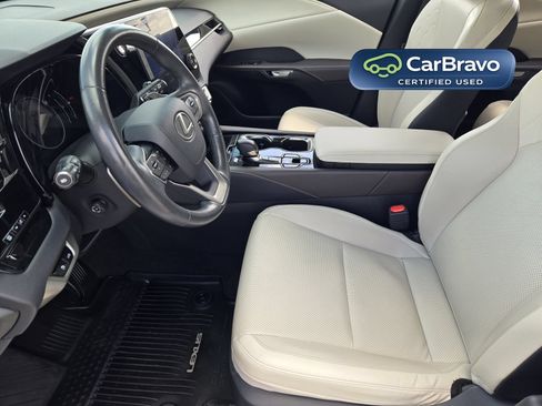 Used 2023 Lexus RX 350 FWD image 16