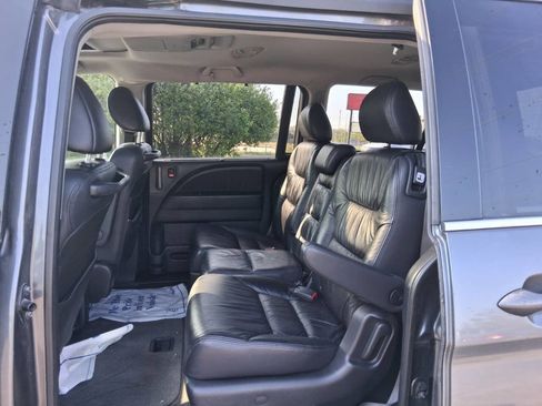 Used 2010 Honda Odyssey Touring image 14