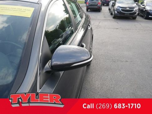 Used 2020 Kia Optima S FWD image 11