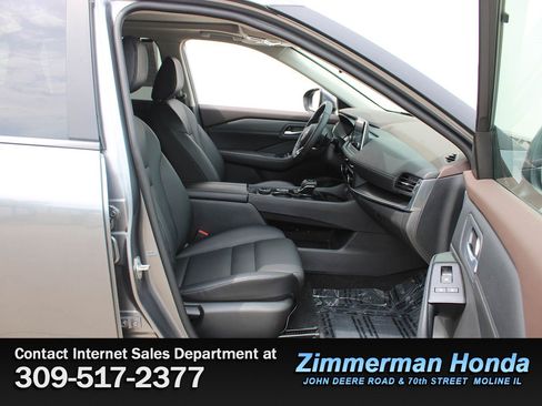Used 2023 Nissan Rogue SV w/ SV Premium B Package AWD/4WD image 20
