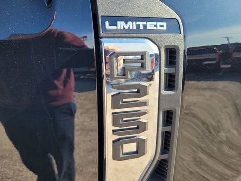 Certified 2024 Ford F250 Limited image 19