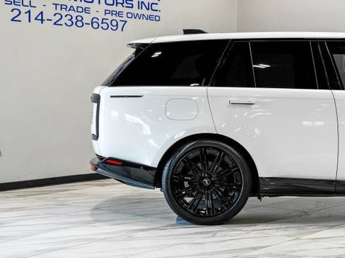 Used 2023 Land Rover Range Rover SE AWD/4WD image 10