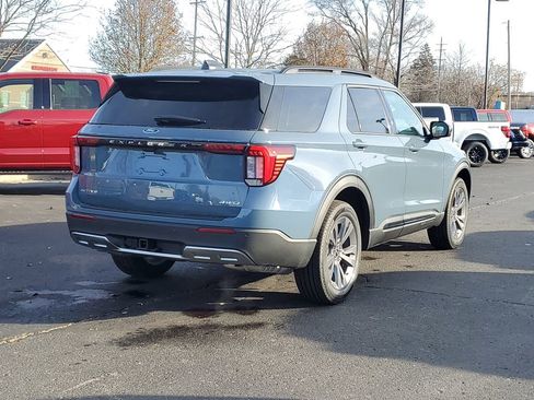 New 2026 Ford Explorer Active w/ Active Comfort Package image 4