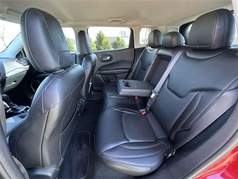 Used 2018 Jeep Compass Limited w/ Navigation Group image 19