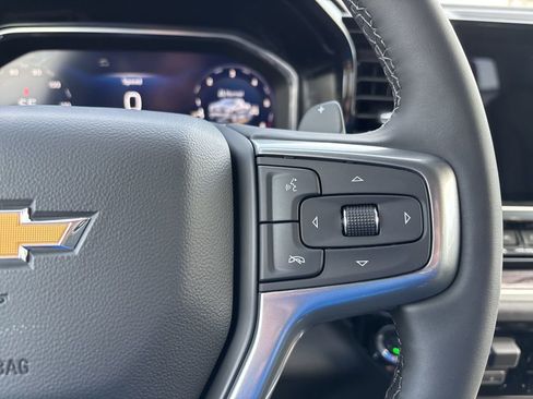New 2026 Chevrolet Silverado 1500 LTZ w/ LTZ Premium Package AWD/4WD image 15