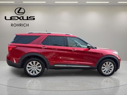 Used 2020 Ford Explorer Limited w/ Class III Trailer Tow Package AWD/4WD image 5